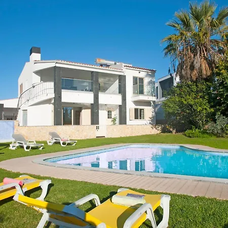 Hollywood - Sitio Calmo Com Piscina Aquecivel E Bbq - Villa Albufeira